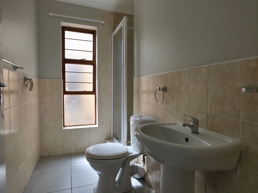 2 Bedroom Property for Sale in Wavecrest Eastern Cape